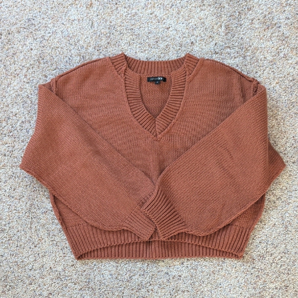 Papermoon V-Neck Sweater in Warm Rust